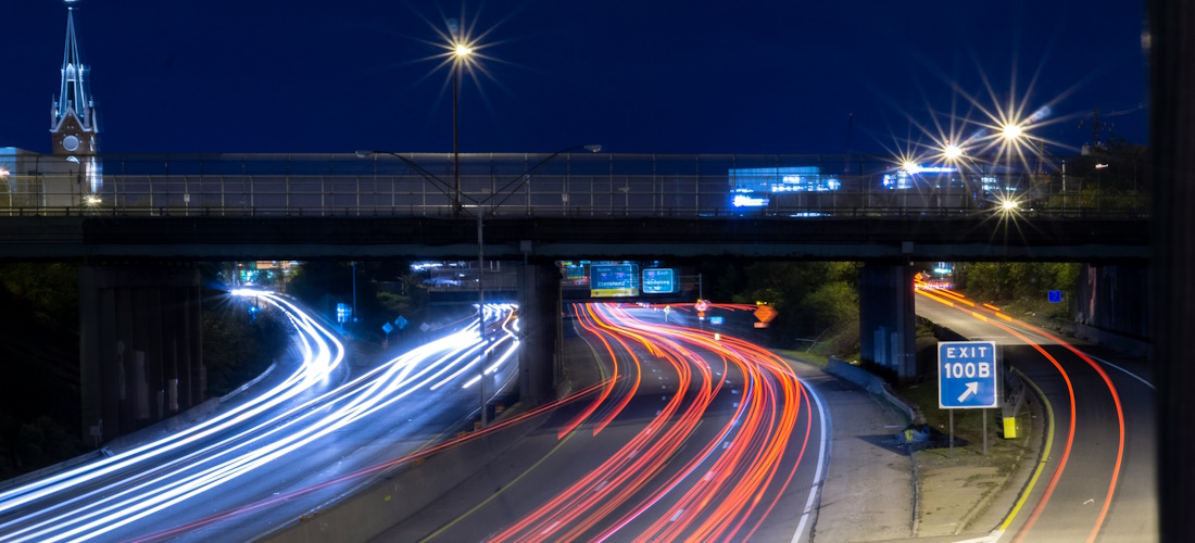 Time-lapse of Traffic at Front St Bridge, Columbus by RD Smith on Unsplash.